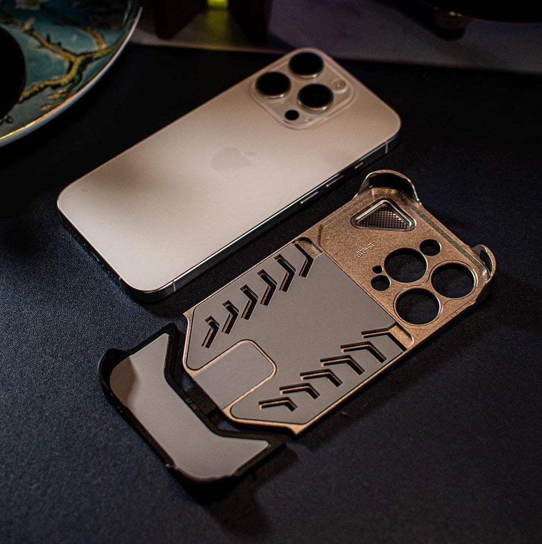iPhone 360 Bumper Shield